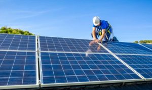 Installation et mise en production des panneaux solaires photovoltaïques à Saint-Martin-au-Laert